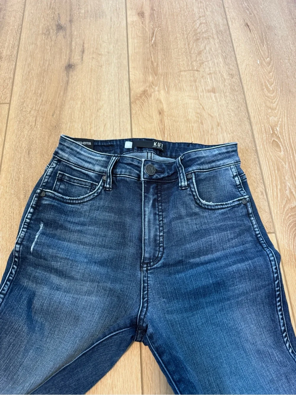 KUT from the Kloth Connie Fab Ab Ankle High Rise skinny jeans size 0